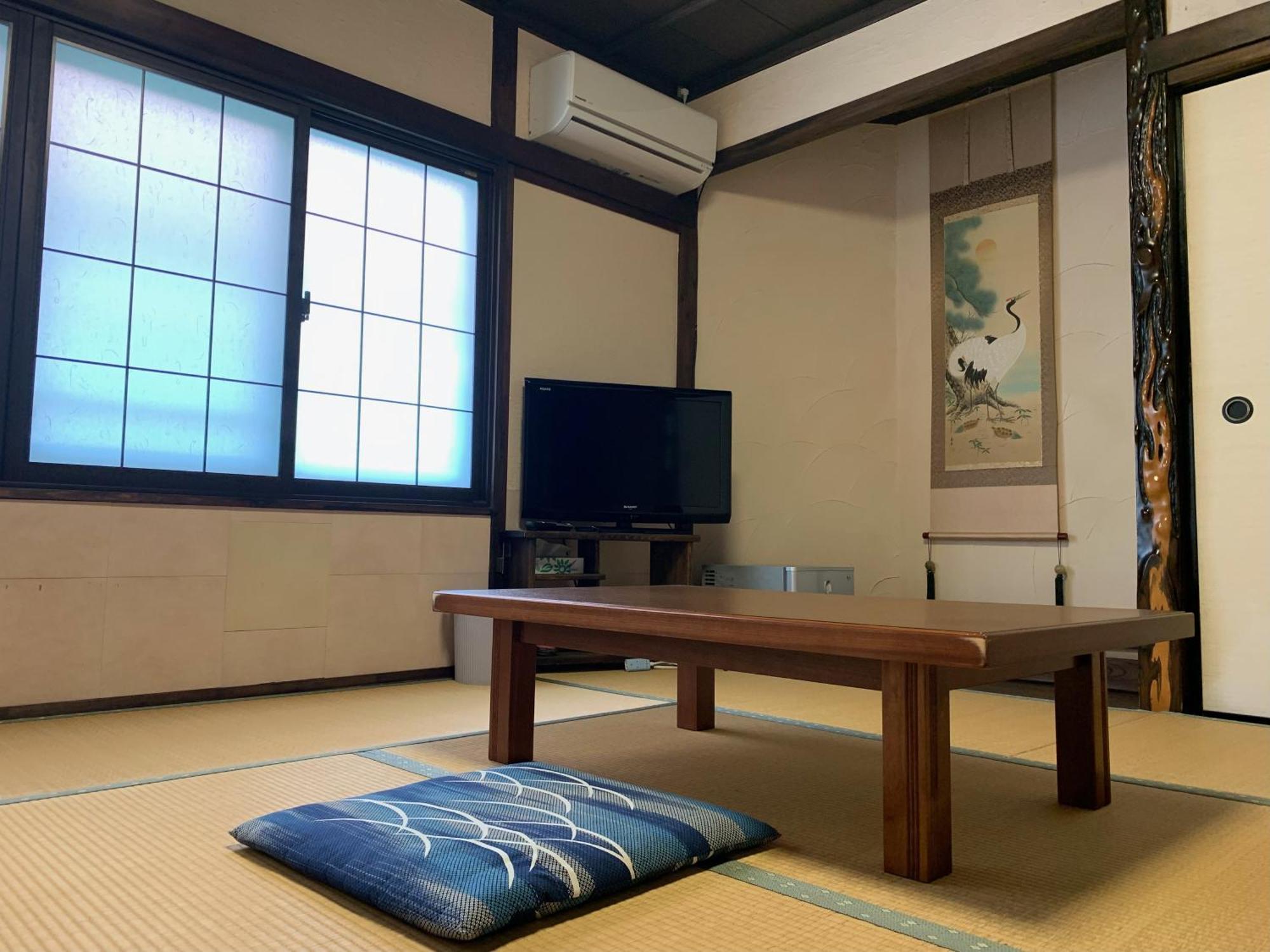 Iya Kankou Ryokan Miyoshi  Eksteriør billede